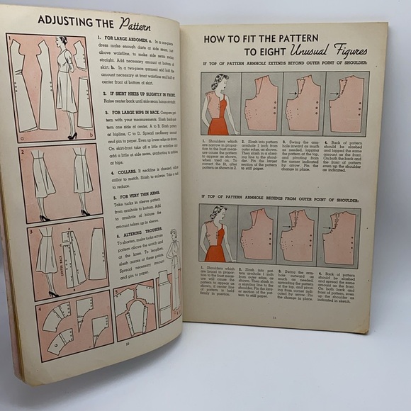 1940 Simplicity Sewing Book Fully Illustrated 600 Pictures - Picture 10 of 14